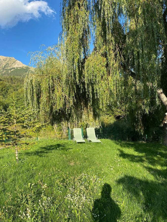 Maison Refaite A Neuf En Pleine Nature Puy-Saint-Eusebe Eksteriør billede