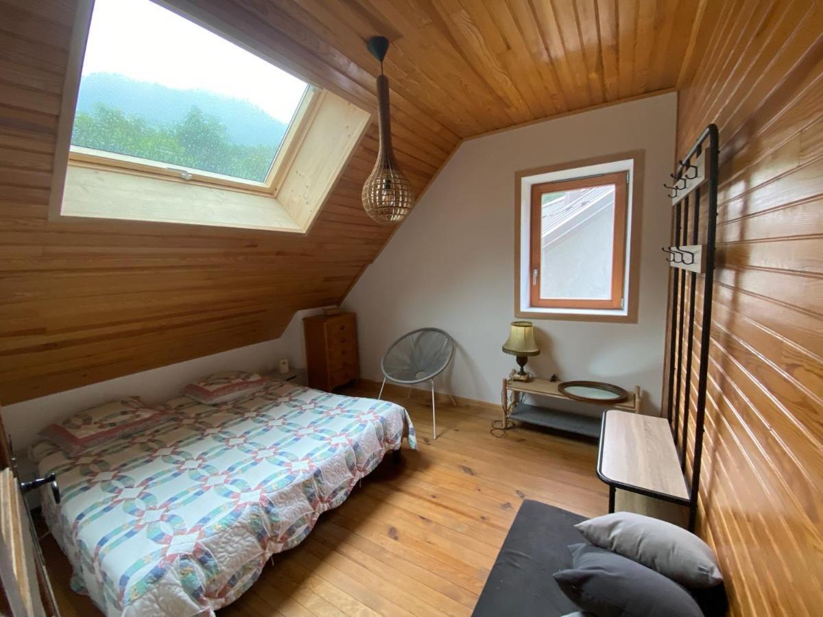Maison Refaite A Neuf En Pleine Nature Puy-Saint-Eusebe Eksteriør billede